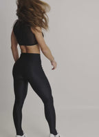 Legging Tiro Alto Superhot Wet+ Negro CAL5585 UV50
