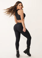 Legging Cós Médio Superhot Wet+ Preto CAL5343